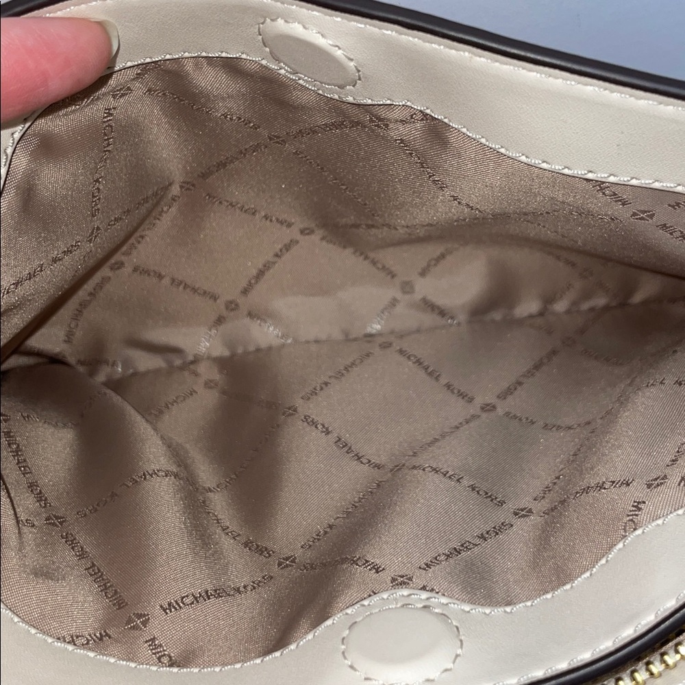 Michael Kors ‘Trisha’ Medium Triple Compartment Crossbody - Picture 13 of 13